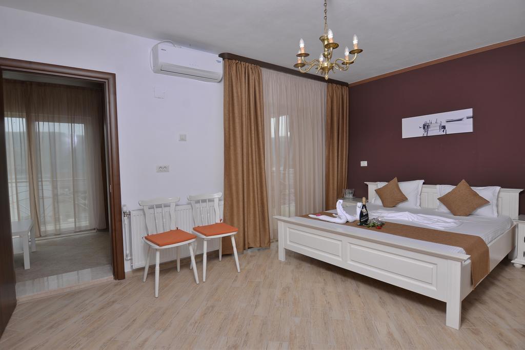 Casa Marina Hotel Eselnita Ngoại thất bức ảnh