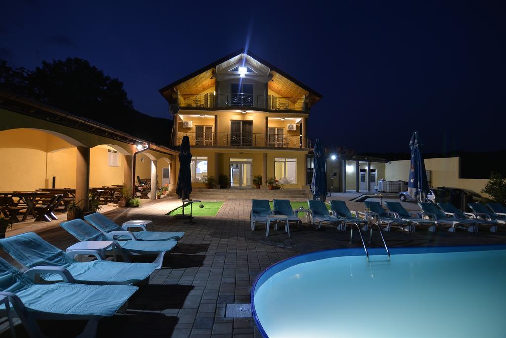 Casa Marina Hotel Eselnita Ngoại thất bức ảnh
