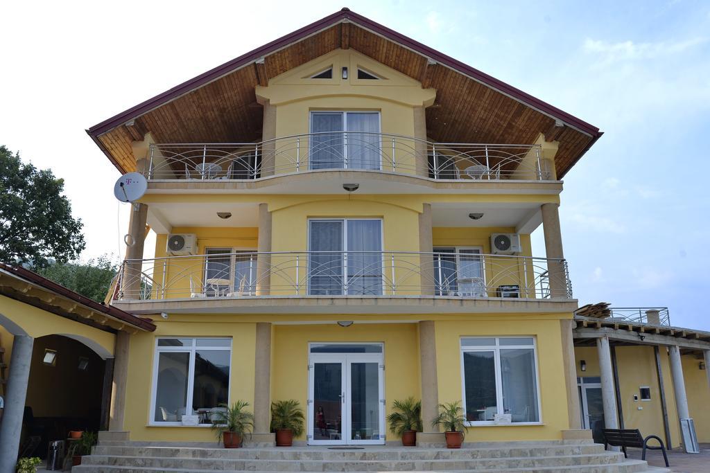 Casa Marina Hotel Eselnita Ngoại thất bức ảnh