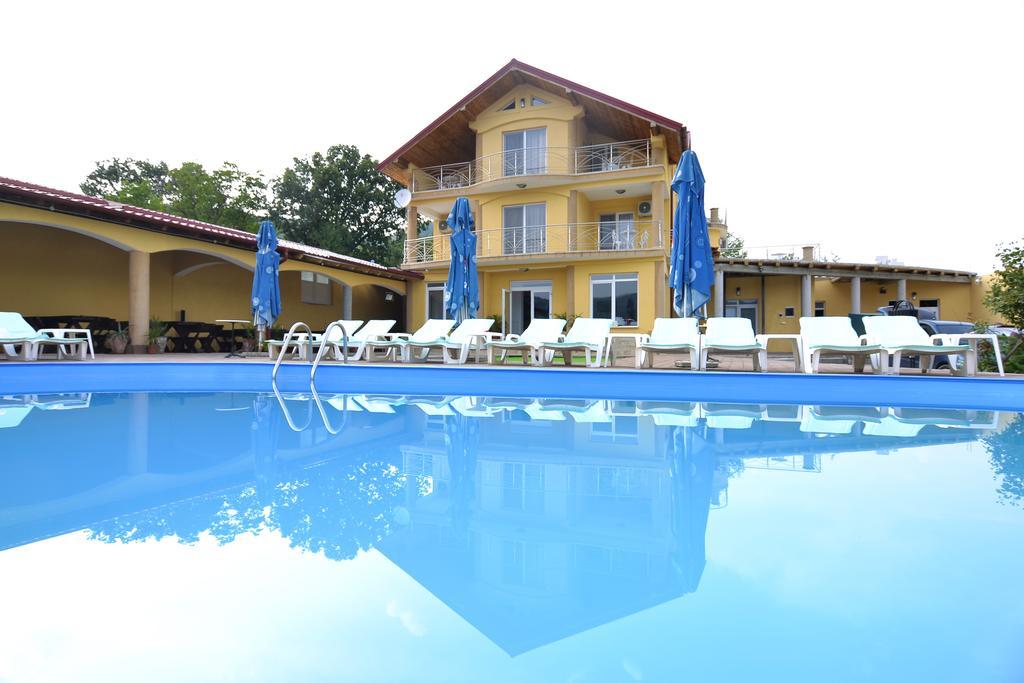 Casa Marina Hotel Eselnita Ngoại thất bức ảnh