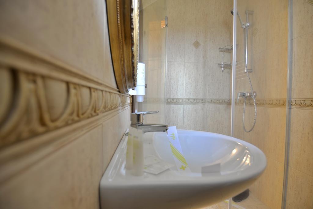 Casa Marina Hotel Eselnita Ngoại thất bức ảnh