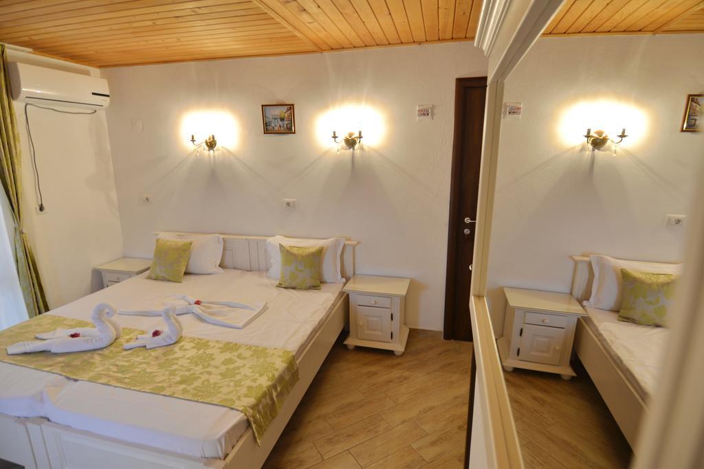 Casa Marina Hotel Eselnita Ngoại thất bức ảnh